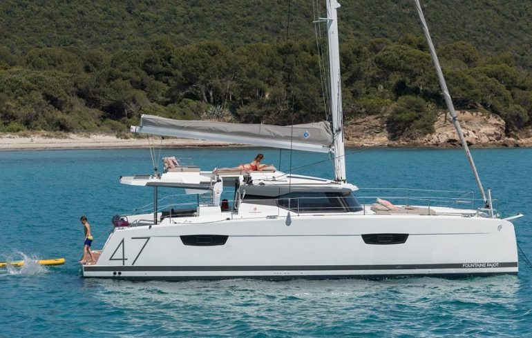 Saona 47 sailing in Croatia