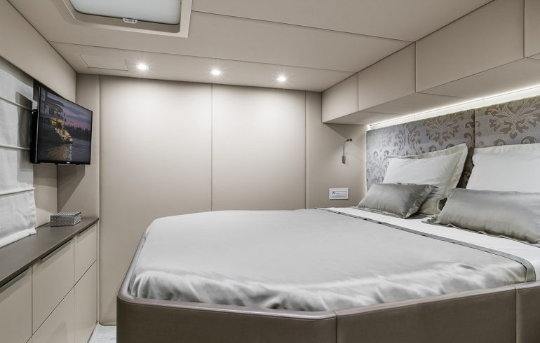 Cabin for charter guests on Sunreef 50